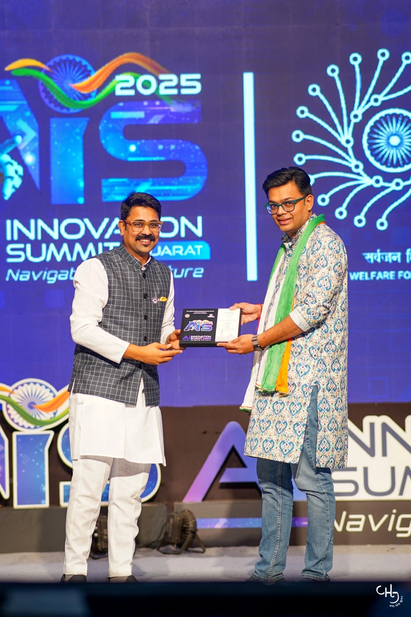 Vinit Shah Speaking